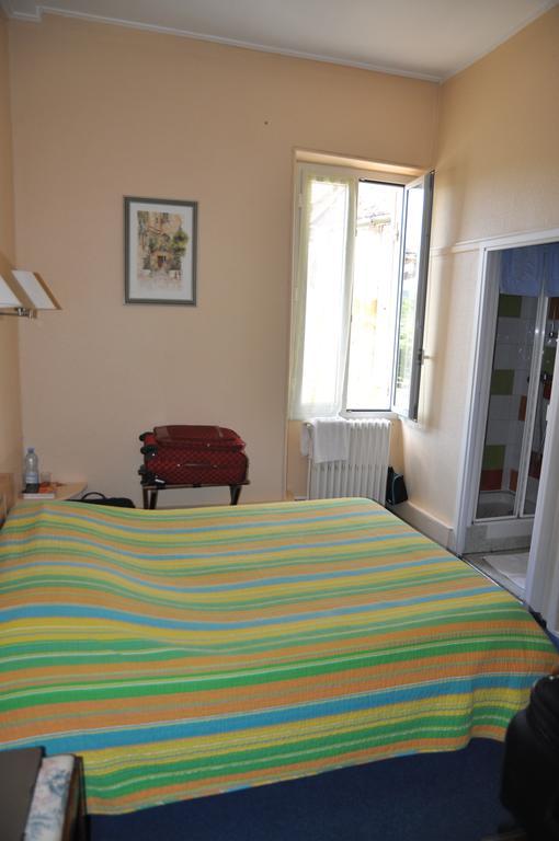 Auberge Des Platanes La Roque-Gageac Room photo